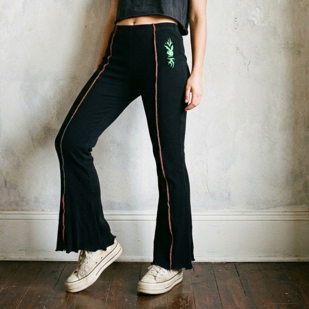 Playboy PacSun Womens Pants Medium Black Ribbed Flare Contrast Stitch Y2K Street
